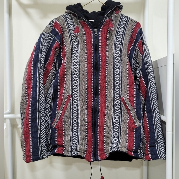 Other - Woven and insulated Aztec patterned jacket with Baja Joe vibes. Men's me…